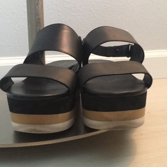 Via Spiga - Picture 2 of 8